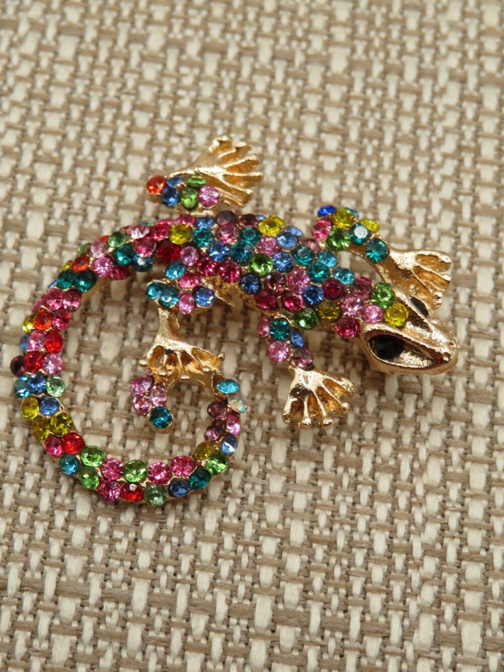 Multicolor Rhinestone Lizard Brooch - Picture 5 of 6